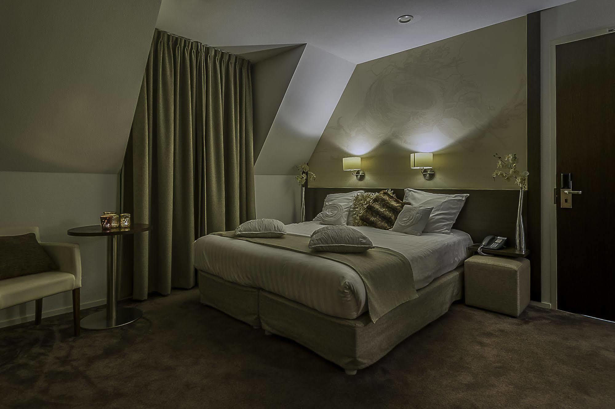 Parkhotel Auberge Vincent Nuenen Zewnętrze zdjęcie