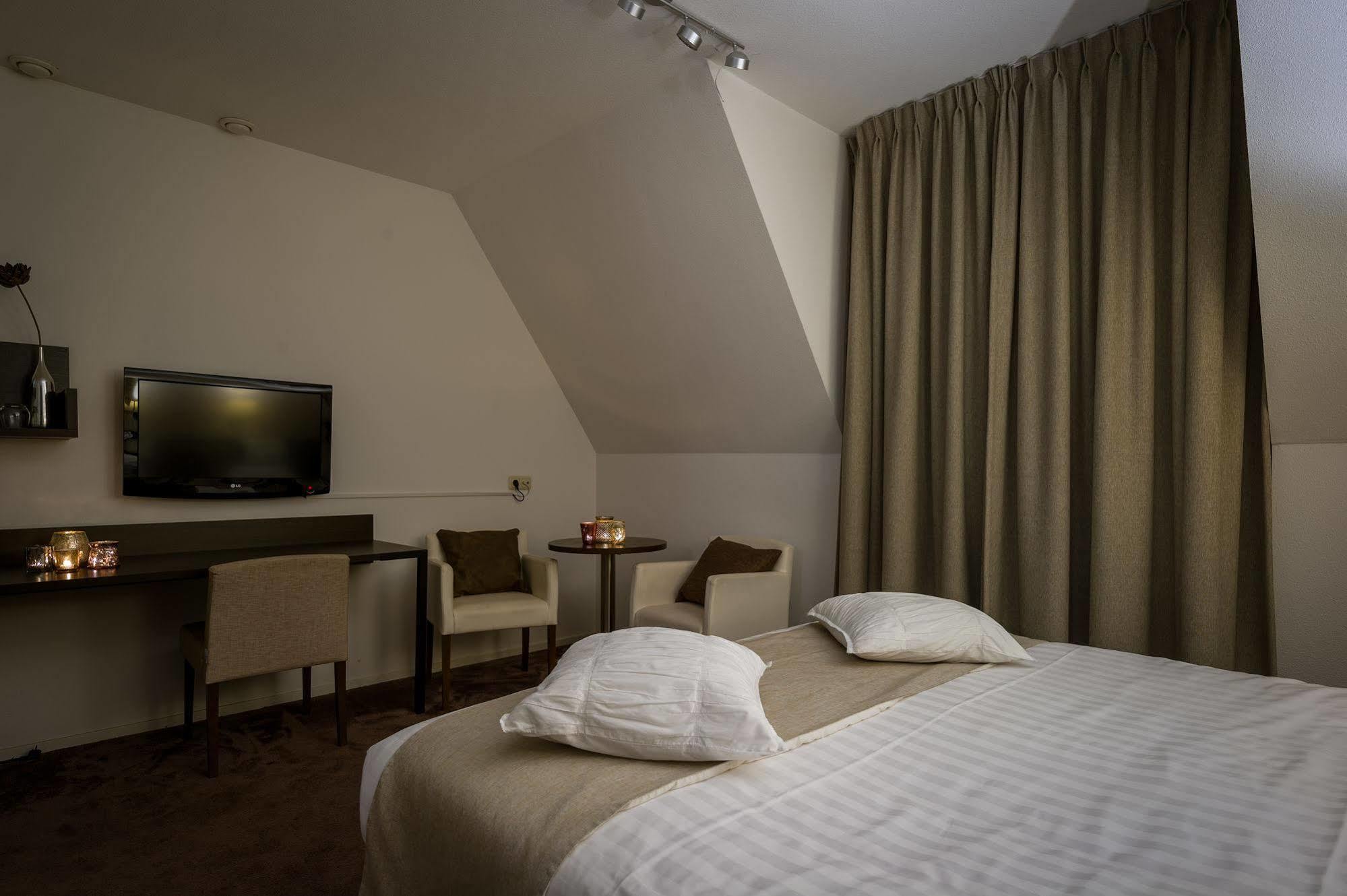 Parkhotel Auberge Vincent Nuenen Zewnętrze zdjęcie