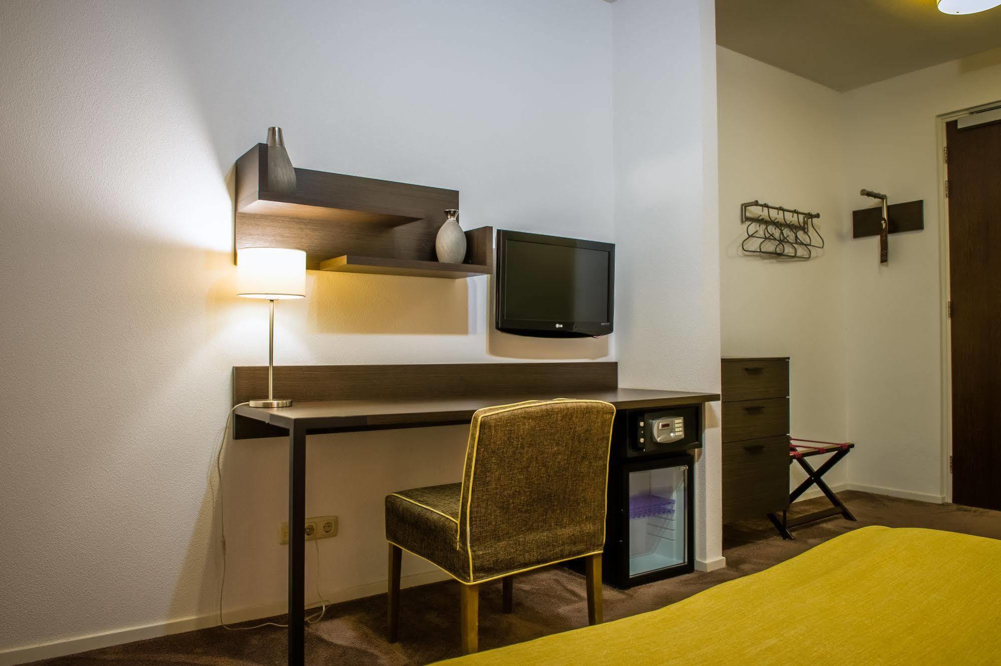 Parkhotel Auberge Vincent Nuenen Zewnętrze zdjęcie